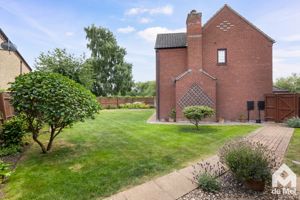 Photo 7- click for photo gallery